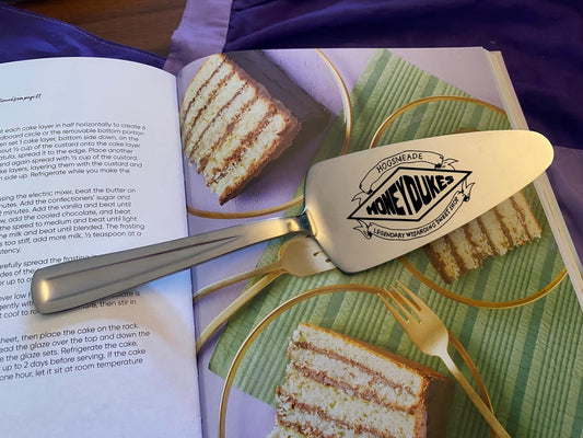 Custom Pie/ cake server