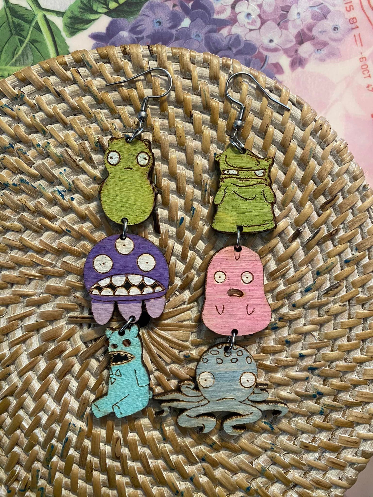 Bob Dangle earrings