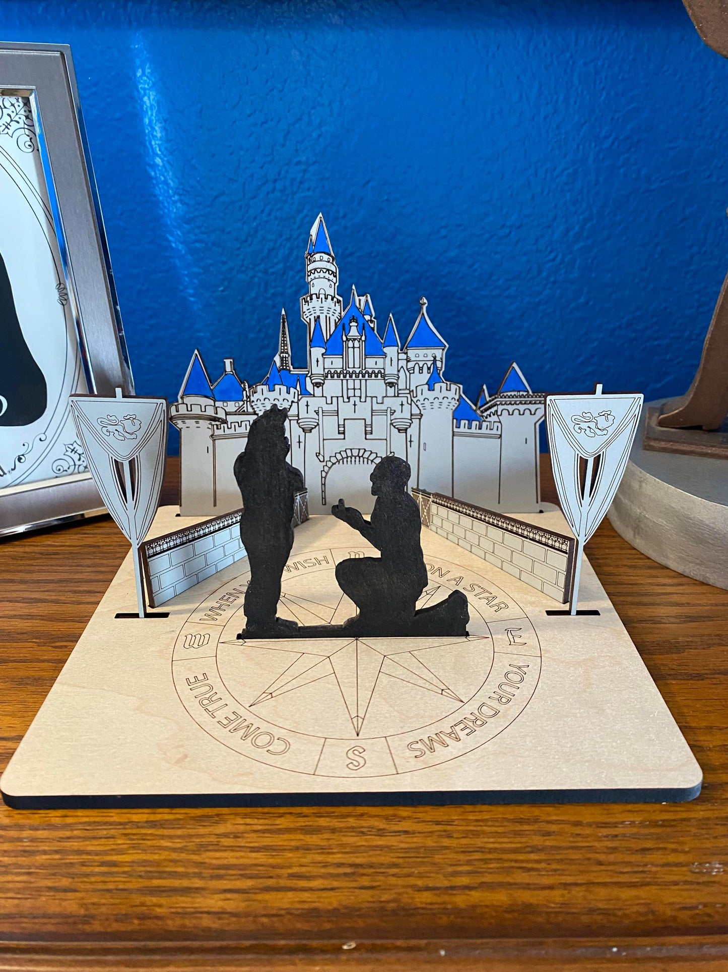 Castle pop up decor
