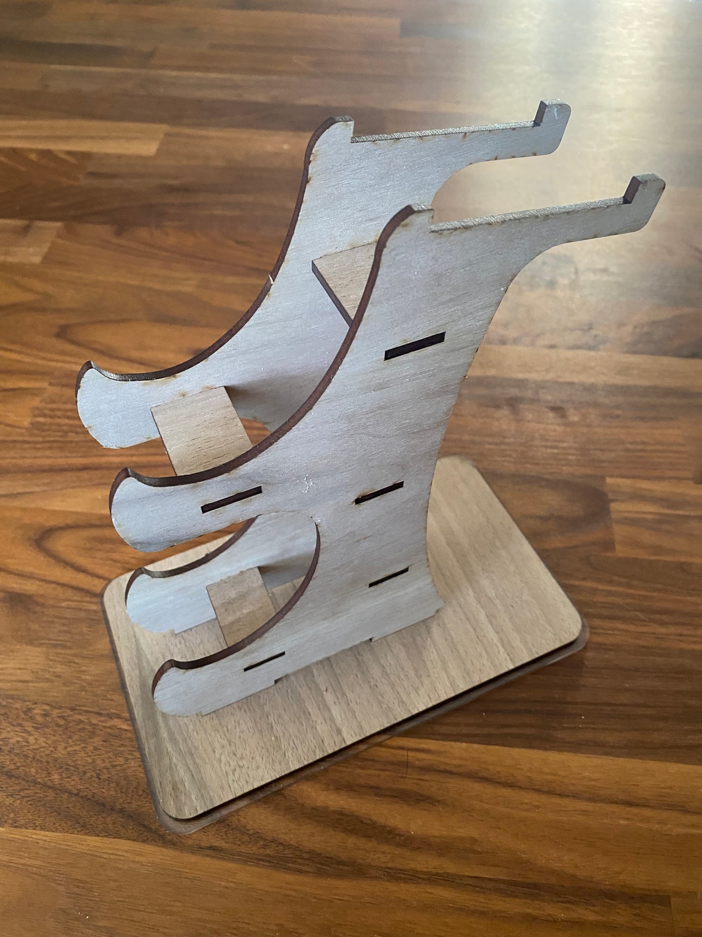 Gaming stand