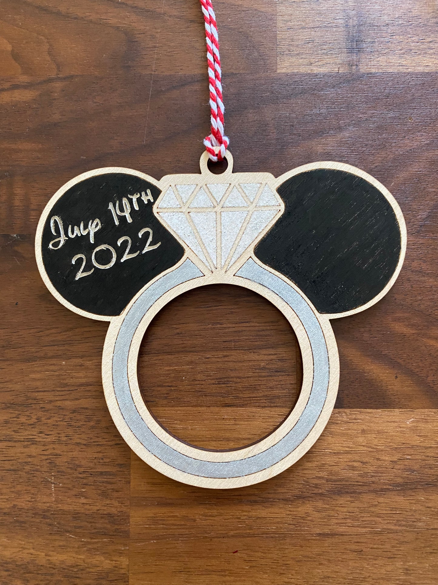 Wedding ring ornament