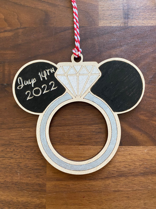 Wedding ring ornament