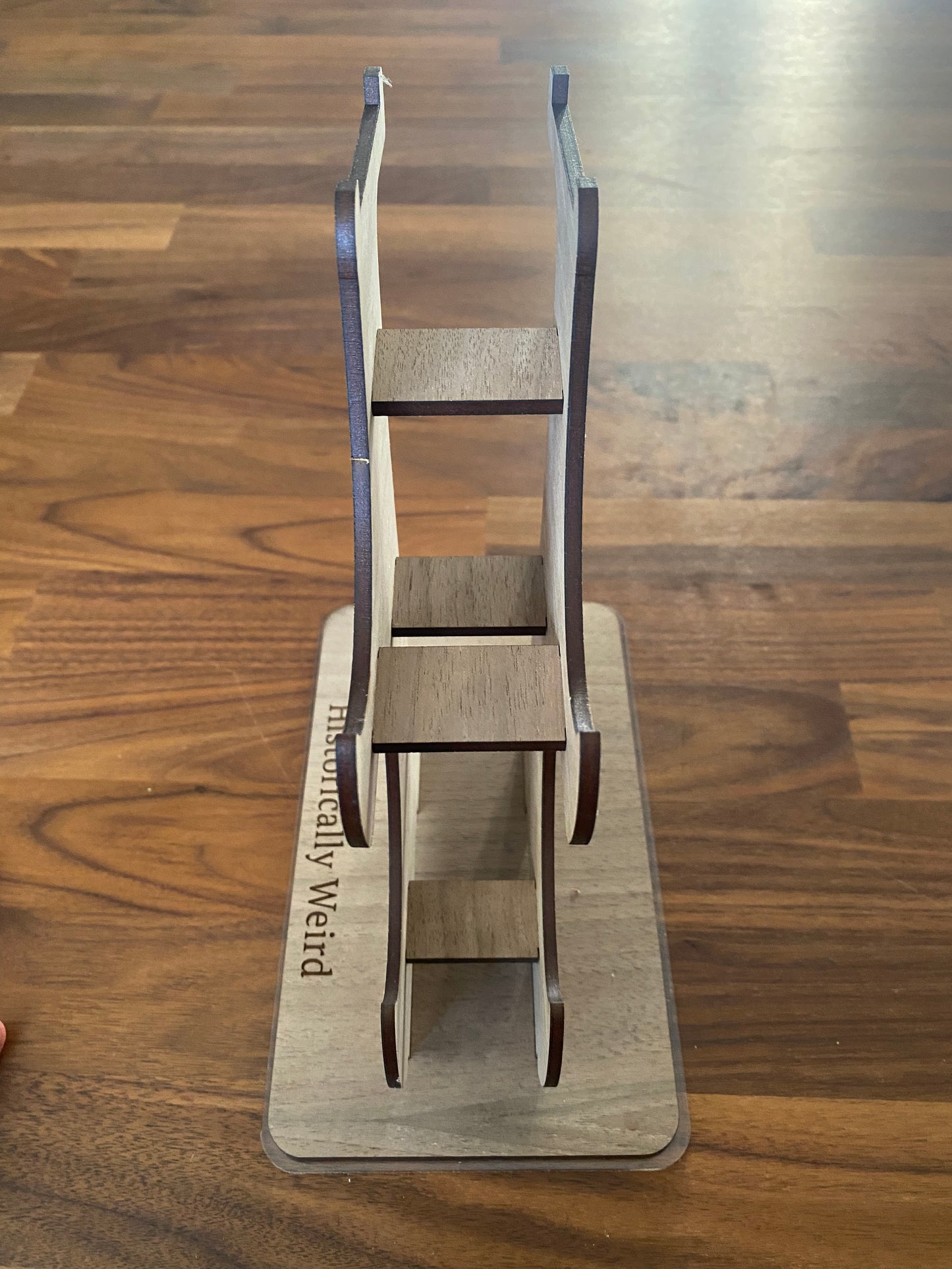 Gaming stand